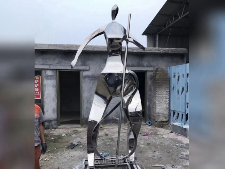 户外不锈钢大提琴雕塑