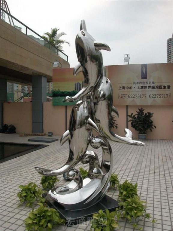 海豚嬉戏不锈钢雕塑