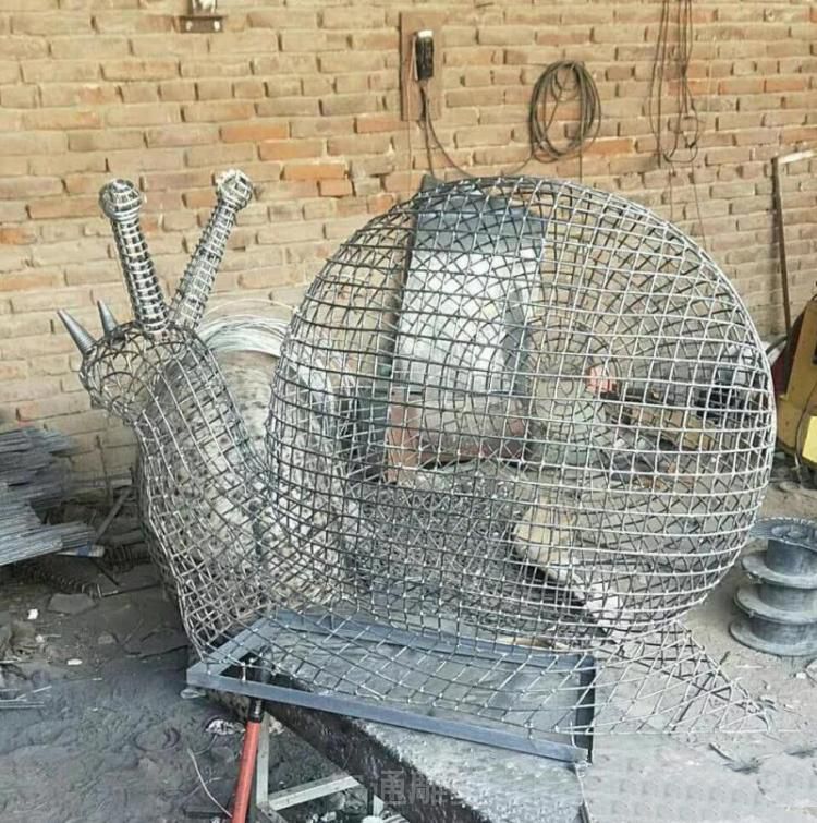 不锈钢蜗牛镂空雕塑