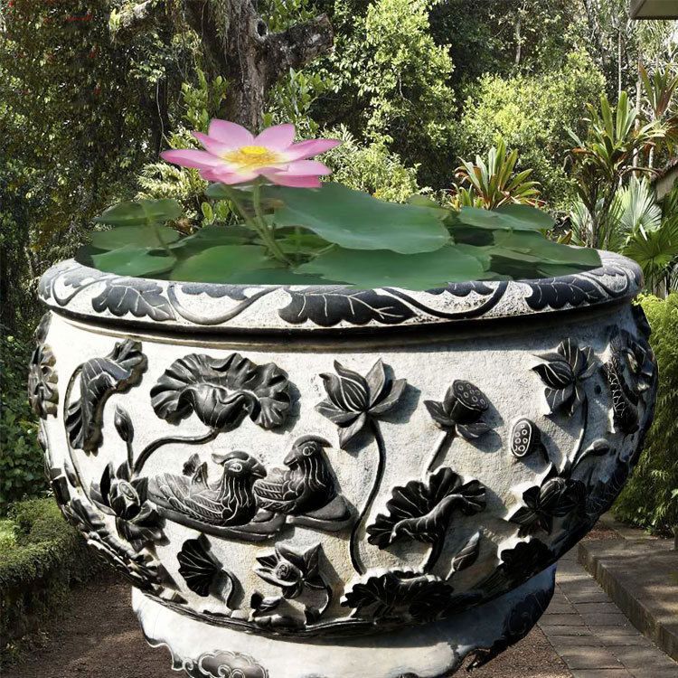 公园仿古鲤鱼荷花石浮雕水缸