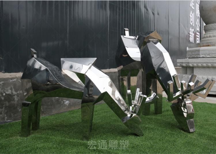 几何不锈钢低头鹿庭院雕塑
