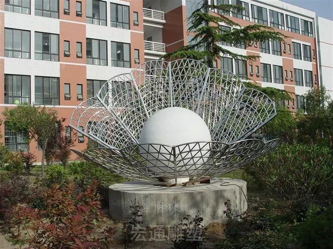 不锈钢明珠景观标志雕塑