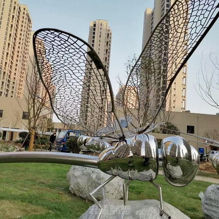 镂空蜻蜓景区不锈钢雕塑