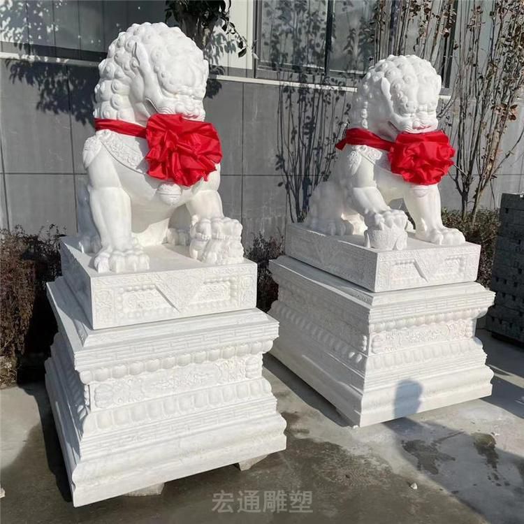 汉白玉狮子动物石雕