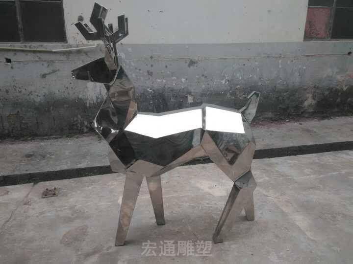 几何不锈钢小鹿街边雕塑