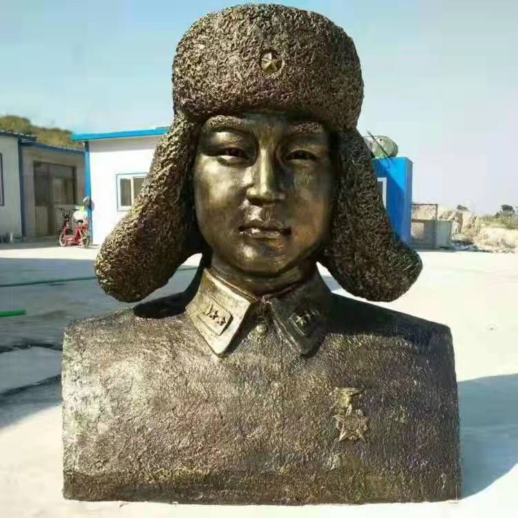 名人雷锋小区人物铜雕
