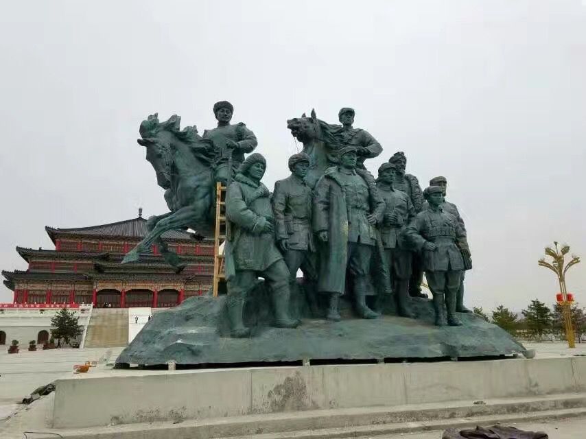 抗战红军人物抽象铜雕
