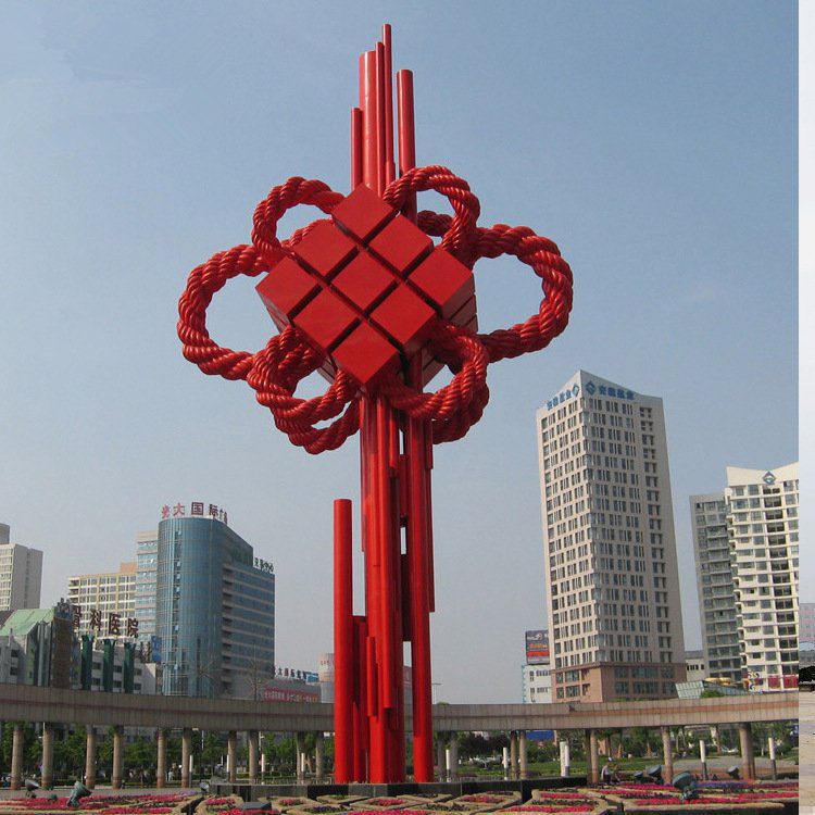 彩绘中国结庭院不锈钢雕塑
