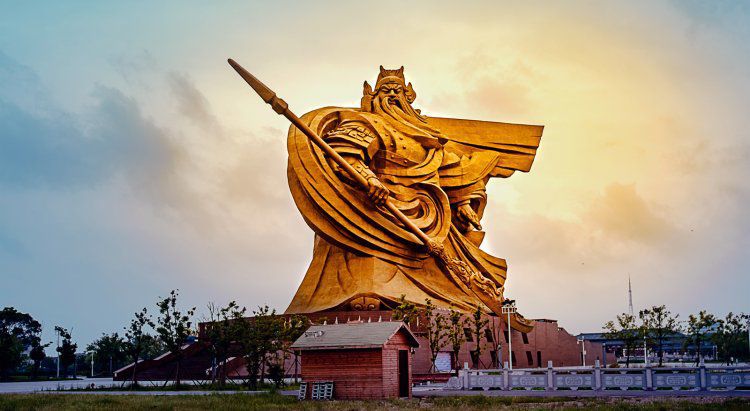 金色关公城市标志铜雕