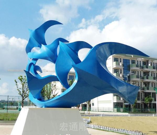 不锈钢飞鸽动物抽象雕塑