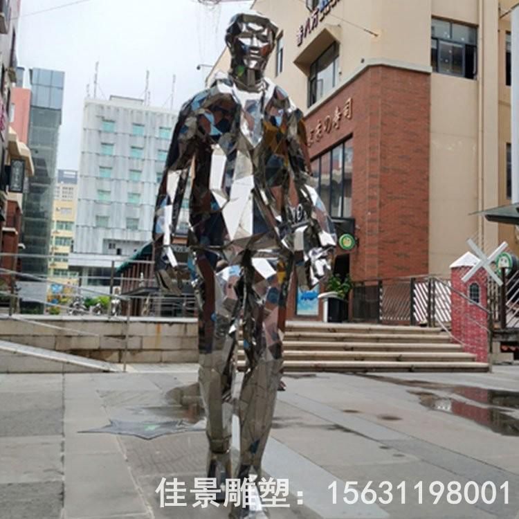抽象人物别墅不锈钢雕塑