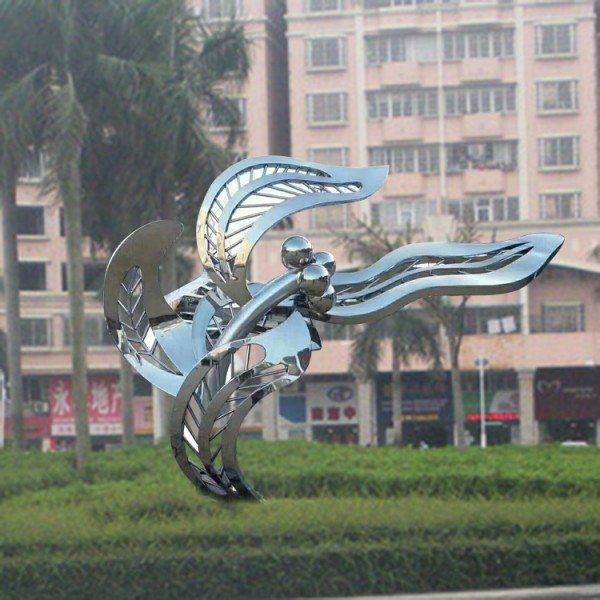 不锈钢飘扬树叶景观雕塑