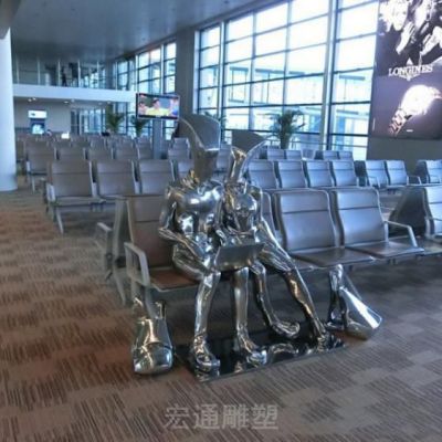 不锈钢抽象人物旅客雕塑
