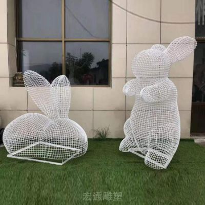 动物兔子不锈钢雕塑