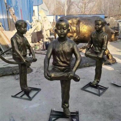 撞拐人物小品铜雕