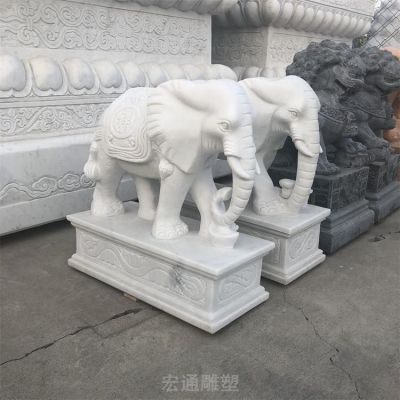 汉白玉大象石雕