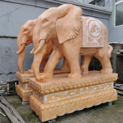 公园晚霞红吉祥大象石雕