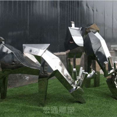 几何不锈钢低头鹿庭院雕塑
