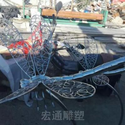 镂空蜻蜓庭院不锈钢雕塑