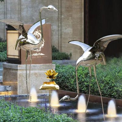 飞翔仙鹤不锈钢景观雕塑