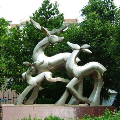 几何不锈钢三只小鹿景观雕塑