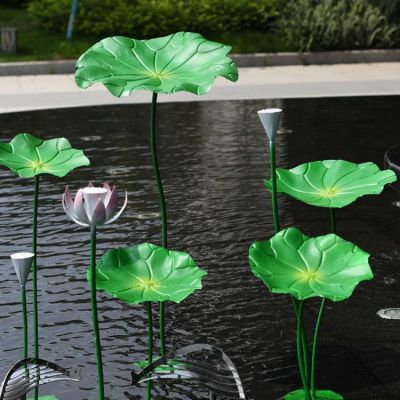 彩绘不锈钢荷花校园雕塑