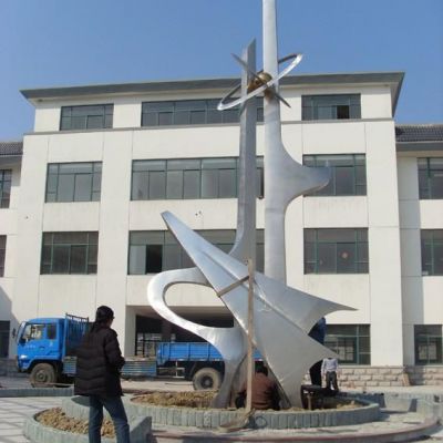 科技之星小区不锈钢雕塑
