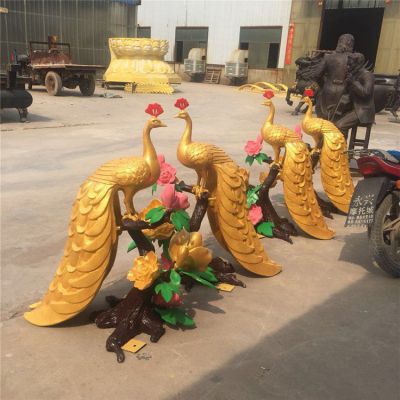 动物孔雀校园景观铜雕