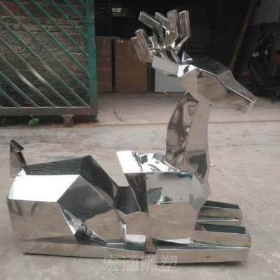 卧姿鹿公园不锈钢雕塑