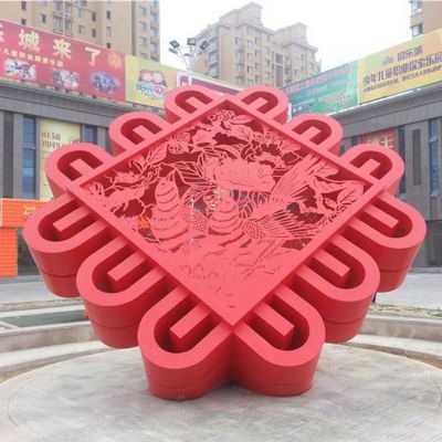 彩绘中国结不锈钢雕塑
