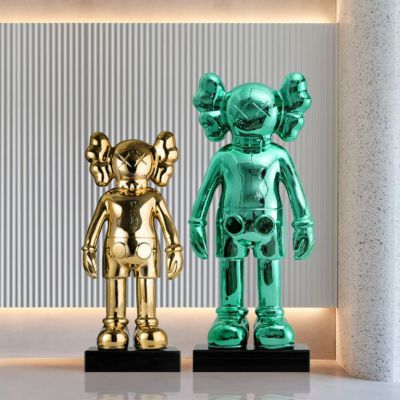 不锈钢镜面暴力熊雕塑