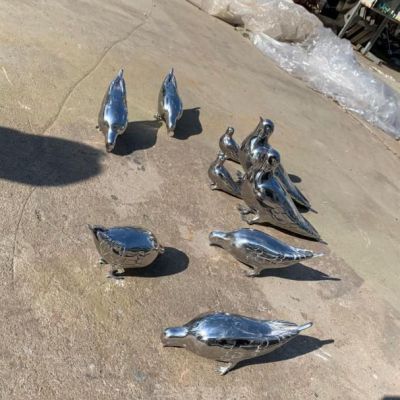 不锈钢鸽子广场景观雕塑