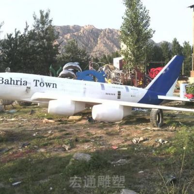 不锈钢飞机模型抽象雕塑