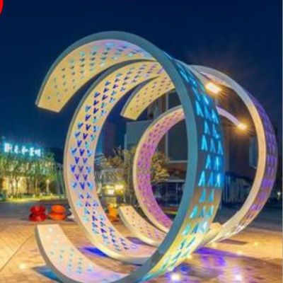 不锈钢彩绘圆环标志雕塑