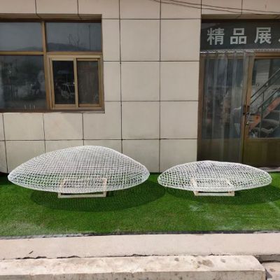 镂空鹅卵石不锈钢雕塑