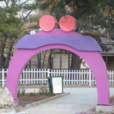 彩绘大门别墅不锈钢雕塑