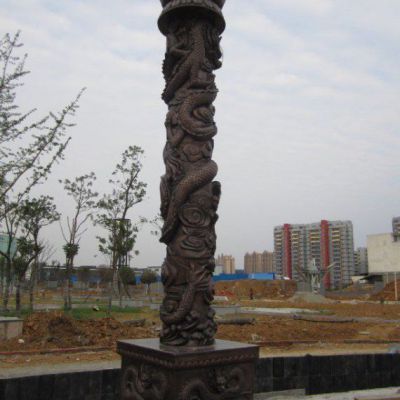 龙柱动物景观铜雕