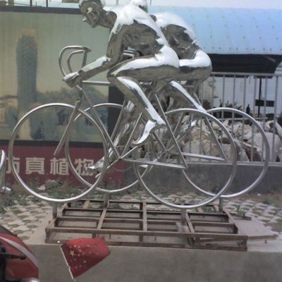 不锈钢镜面自行车广场雕塑