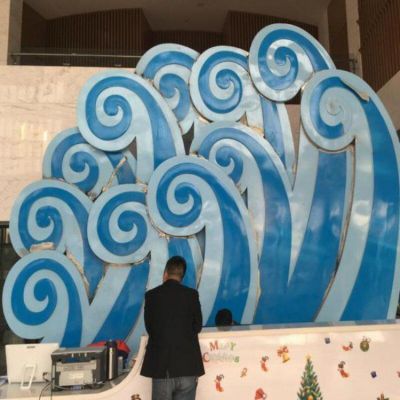 彩绘海浪不锈钢街边雕塑