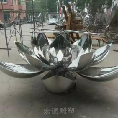 不锈钢莲花绽放雕塑
