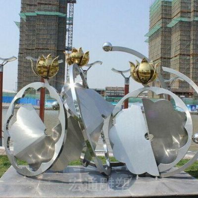 不锈钢荷花雕塑