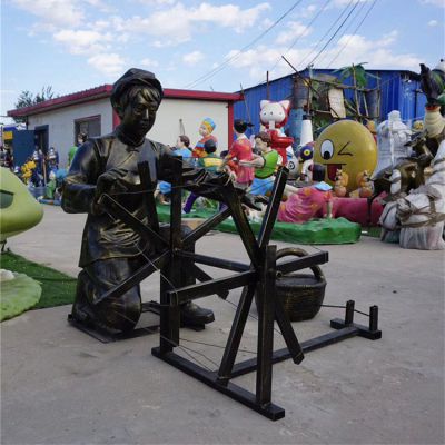 织布人物户外景观铜雕