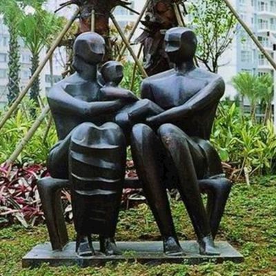 民俗小品一家三口标志铜雕