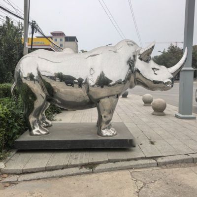 犀牛雕塑 公园动物摆件